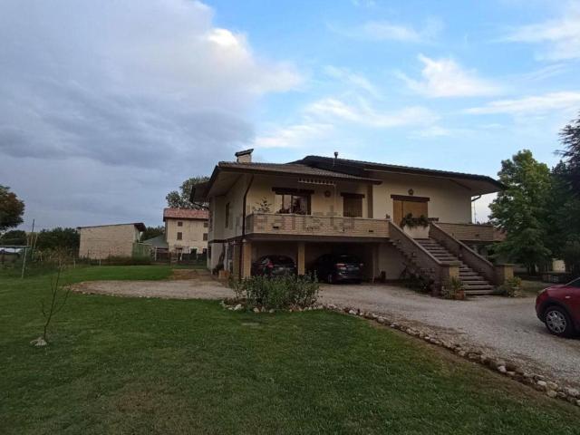 Casa in vendita a Talmassons, Friuli-Venezia Giulia