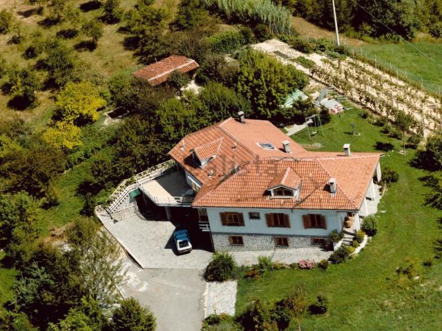 Casa in vendita a Piemonte, Asti