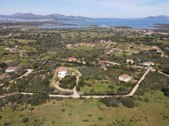 Casa in vendita a San Pantaleo, Sardigna/Sardegna