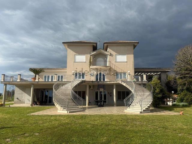 Casa in vendita a Camilleri, Aprilia