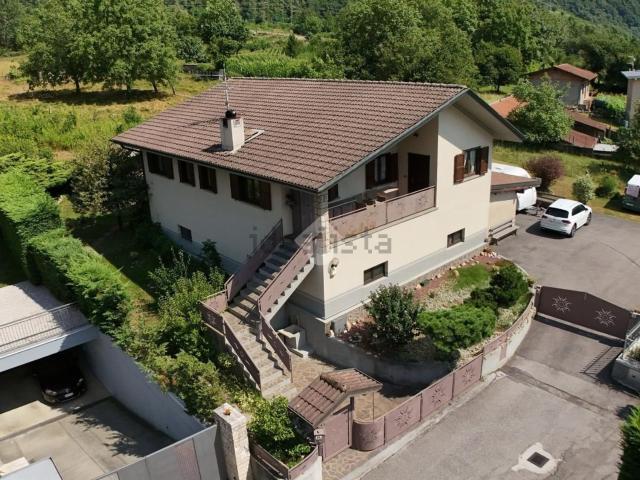 Casa in vendita a Comunità montana della valle Camonica, Ceto