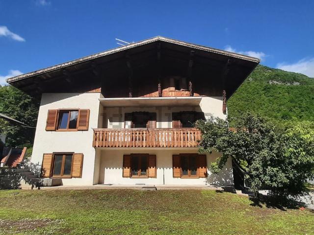 Casa in vendita a Pedemonte, Veneto