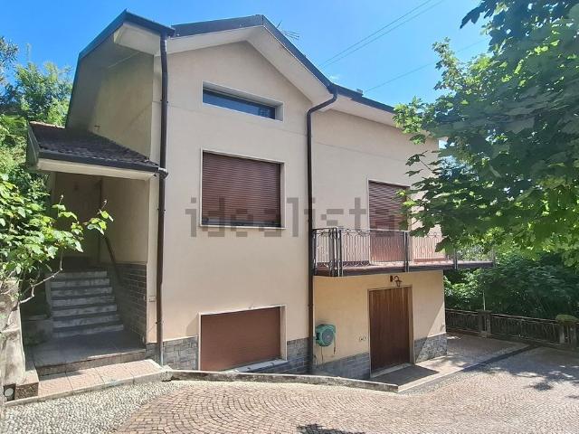 Casa in vendita a Lezza, Ponte Lambro