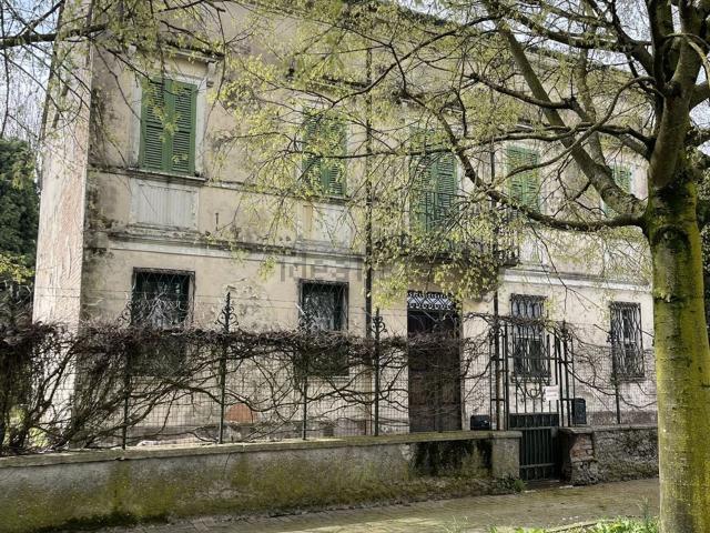 Casa in vendita a Quistello, Lombardia