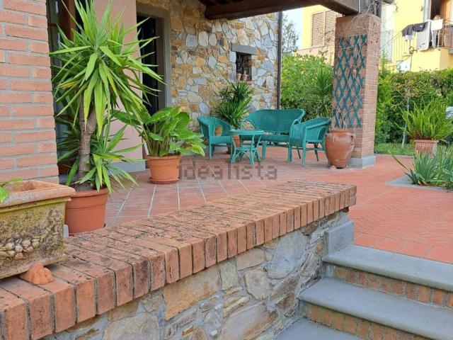 Casa in vendita a Massa e Cozzile, Margine Coperta