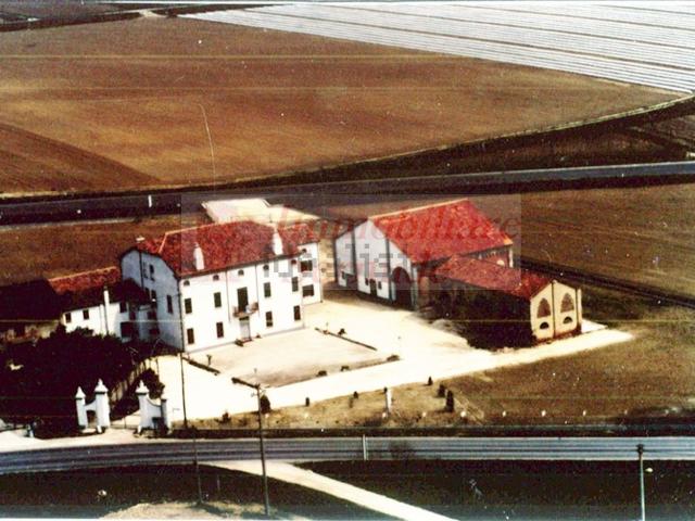 Casa in vendita a Castelmassa, Veneto