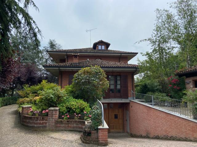 Casa in vendita a Piemonte, Asti