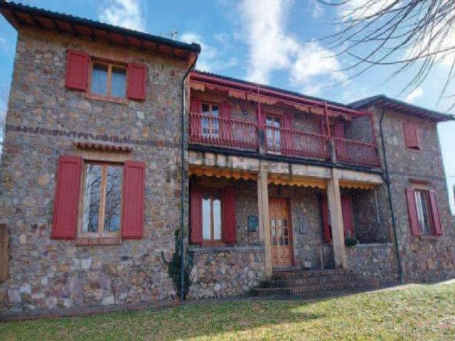 Casa in vendita a Monticiano, Toscana