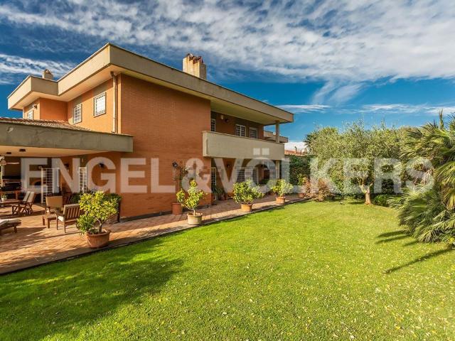 Casa in vendita a Selva Secca, Roma Capitale