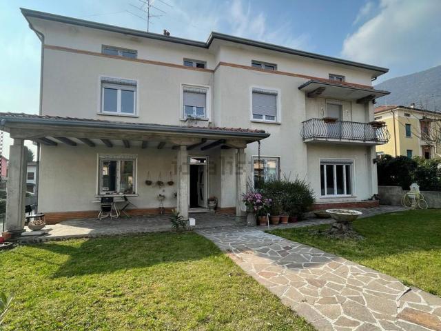 Casa in vendita a Botticino Sera, Botticino