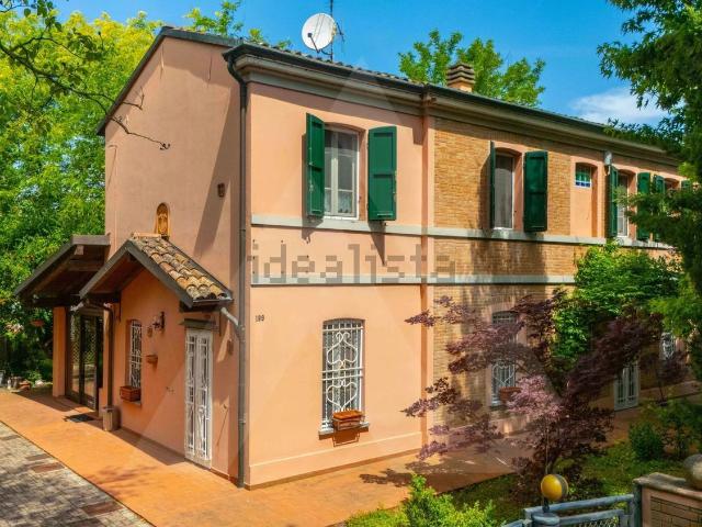 Casa in vendita a Unione di Comuni della Romagna Forlivese, Quattro