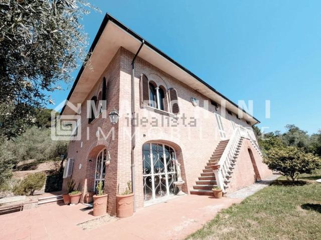 Casa in vendita a Bagni Di Lucca Ponte, Toscana
