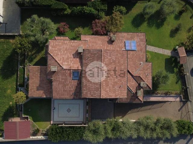 Casa in vendita a Travagliato, Brescia