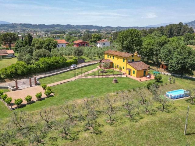 Casa in vendita a Uzzano, Forone