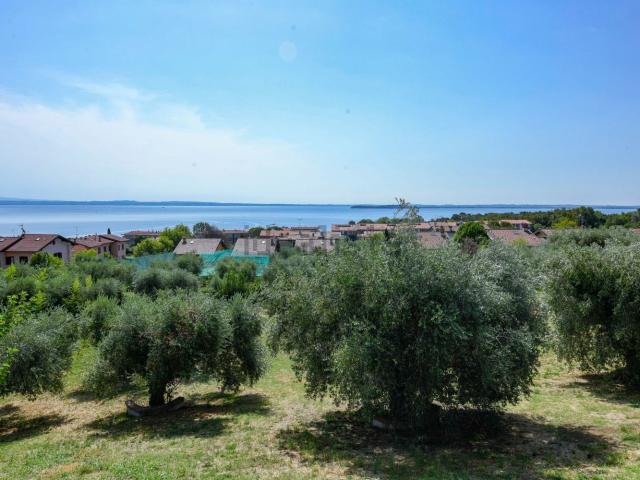 Casa in vendita a Manerba Del Garda, Lombardia