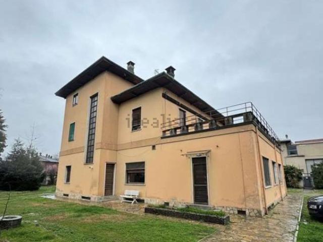 Casa in vendita a Bornate, Piemonte