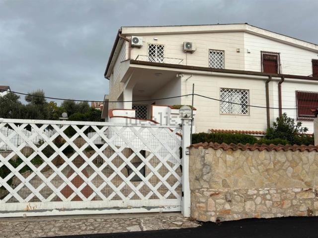 Casa in vendita a Puglia, Taranto