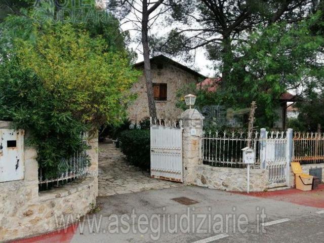 Casa in vendita a Puglia, Taranto