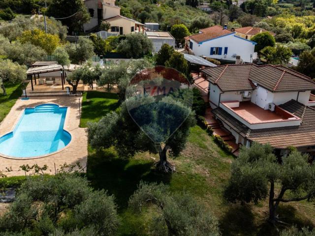 Casa in vendita a Cala Di Volpe, Sardigna/Sardegna