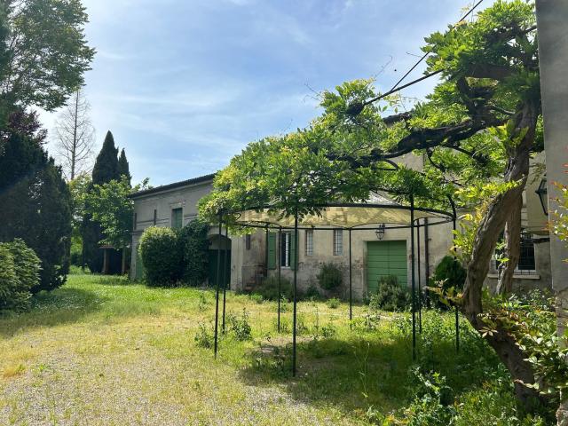 Casa in vendita a Quistello, Lombardia