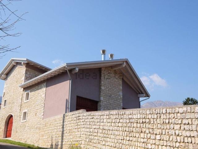 Casa in vendita a Beorchia, Aviano