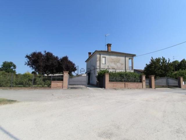 Casa in vendita a Unione dei comuni della Bassa Romagna, Fusignano