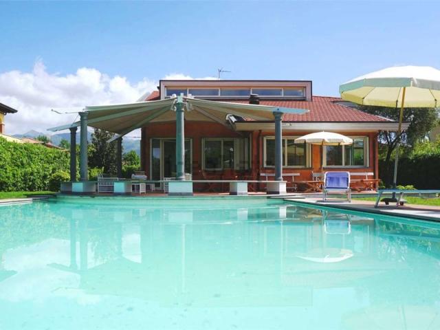 Casa in vendita a Vittoria Apuana, Forte Dei Marmi