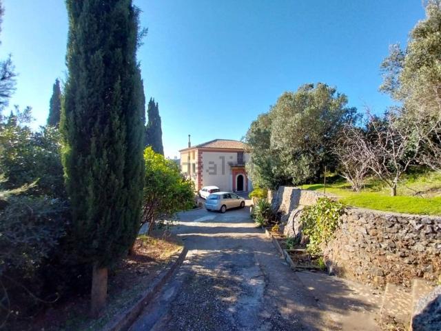 Casa in vendita a Santa Lucia, Calabria