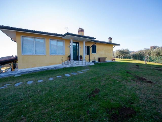 Casa in vendita a Costermano, Veneto