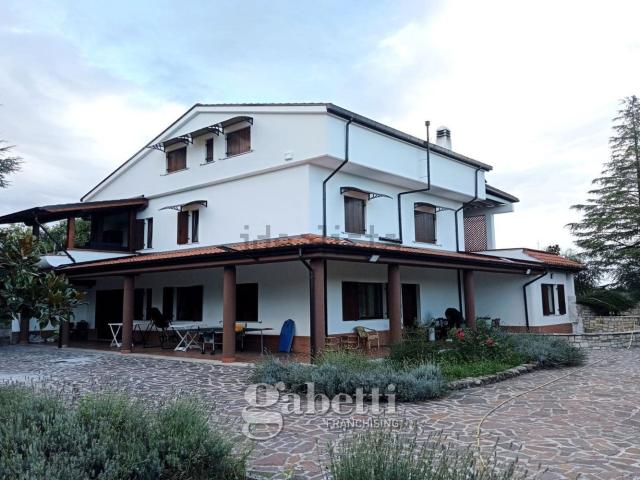 Casa in vendita a Campobasso, Molise