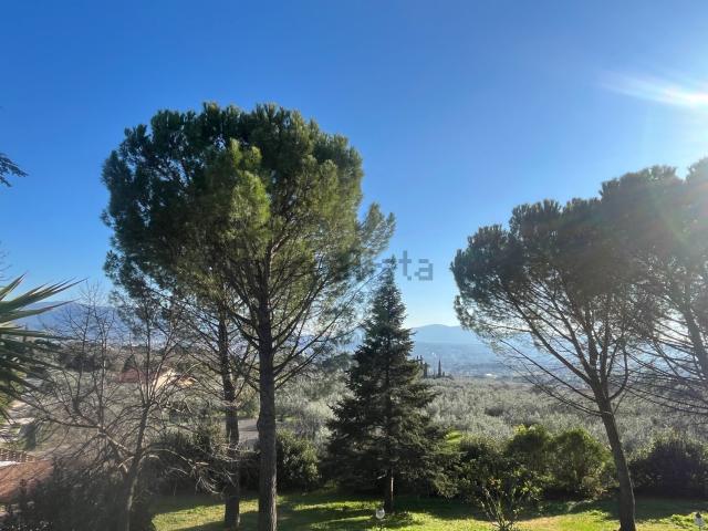 Casa in vendita a Terni, Umbria