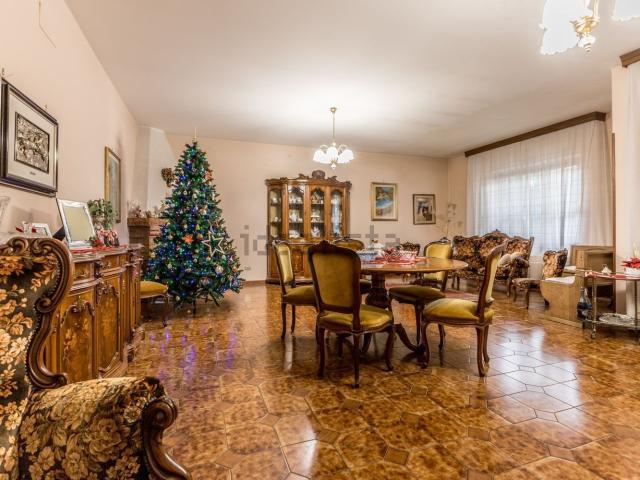 Casa in vendita a Pontinia, Lazio