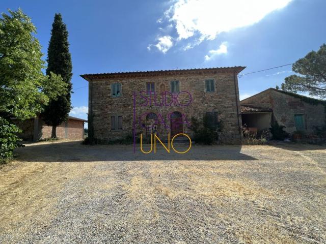 Casa in vendita a Bucine, Toscana