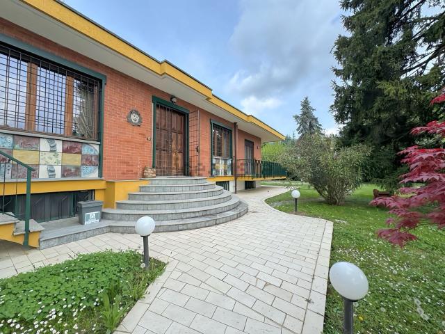 Casa in vendita a Revigliasco, Piemonte