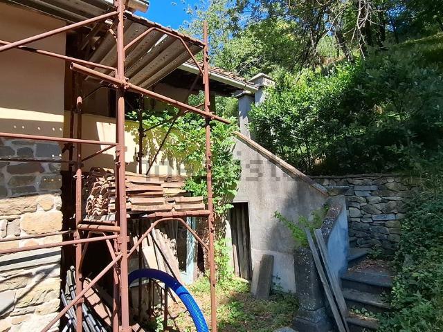 Casa in vendita a Il Casone, Vernio