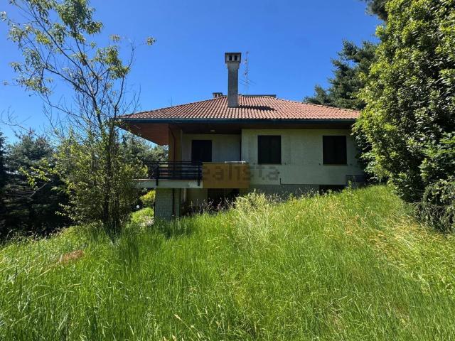 Casa in vendita a Cavaria Con Premezzo, Lombardia