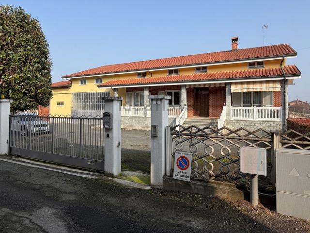 Casa in vendita a Cascina Dentis, Piemonte