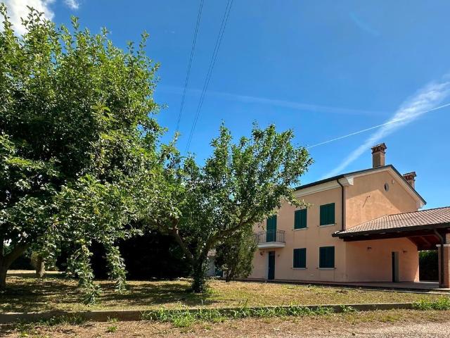 Casa in vendita a Montegrotto Terme, Veneto