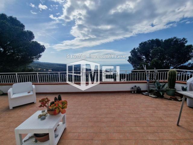 Casa in vendita a Livorno, Quercianella