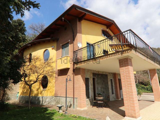 Casa in vendita a Eboli, Campania