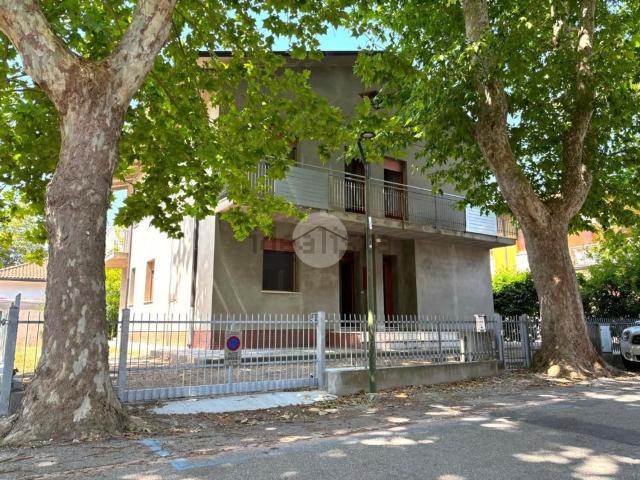Casa in vendita a Cesenatico, Reggio Emilia