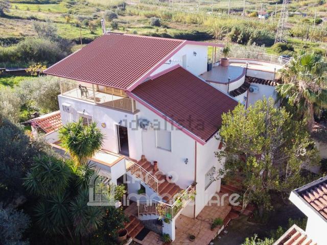 Casa in vendita a Calabria, Cosenza