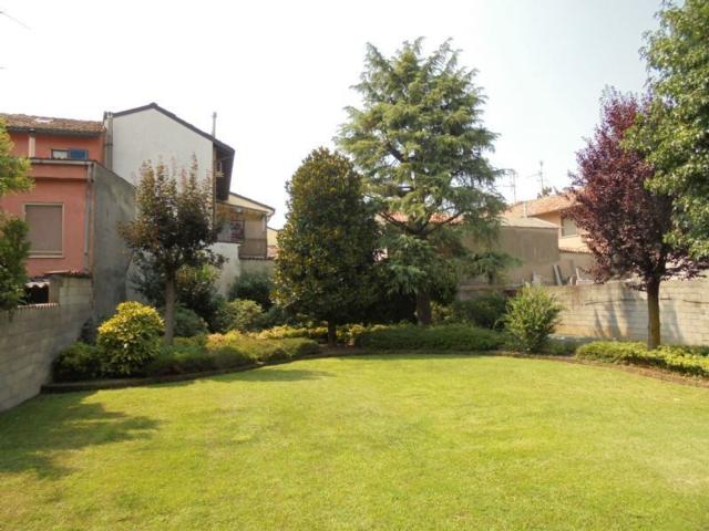 Casa in vendita a Soresina, Lombardia