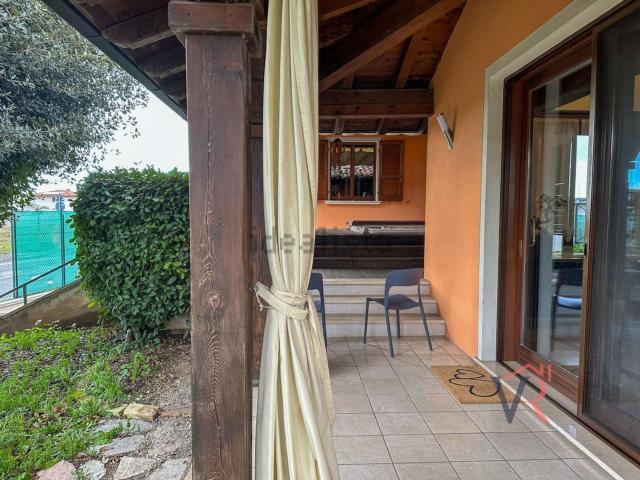 Casa in vendita a Azzano Mella, Lombardia