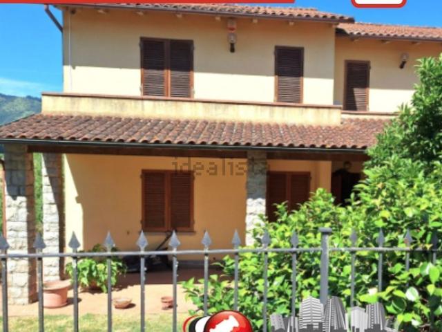 Casa in vendita a Montegonzi, Toscana