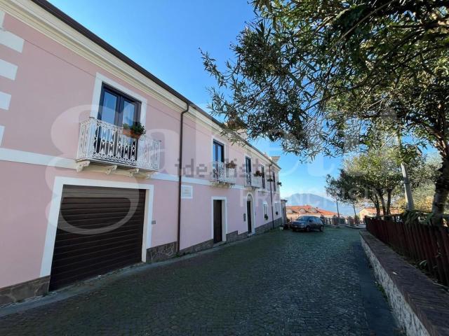 Casa in vendita a Raviscanina, Campania