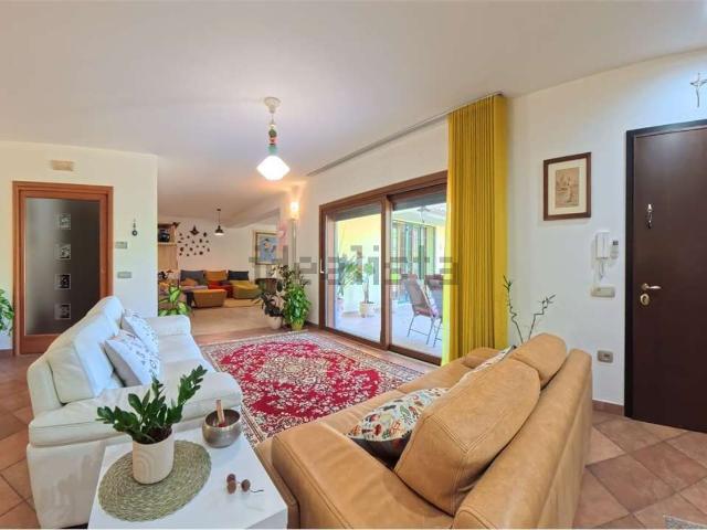 Casa in vendita a Roccastrada, Toscana