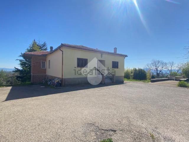 Casa in vendita a Montefiascone, Lazio