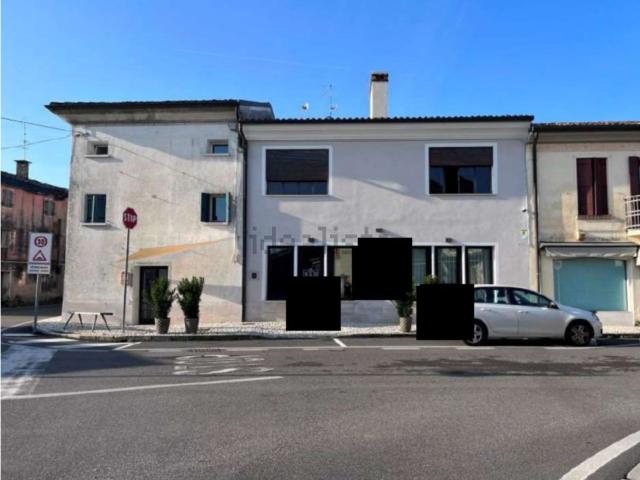 Casa in vendita a Crocetta Del Montello, Veneto