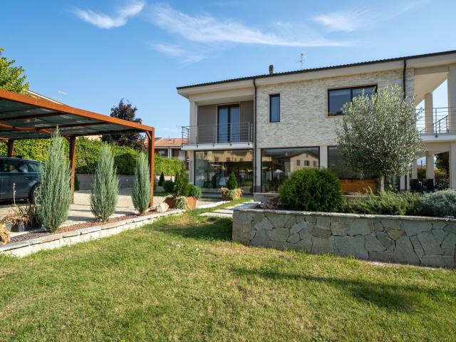 Casa in vendita a Piemonte, Alessandria